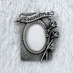 Vintage JJ Jonette Jewelry Grandmother Roses Photo Frame Brooch Pin Pewter
